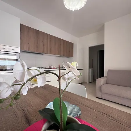 Romeo Apartment *